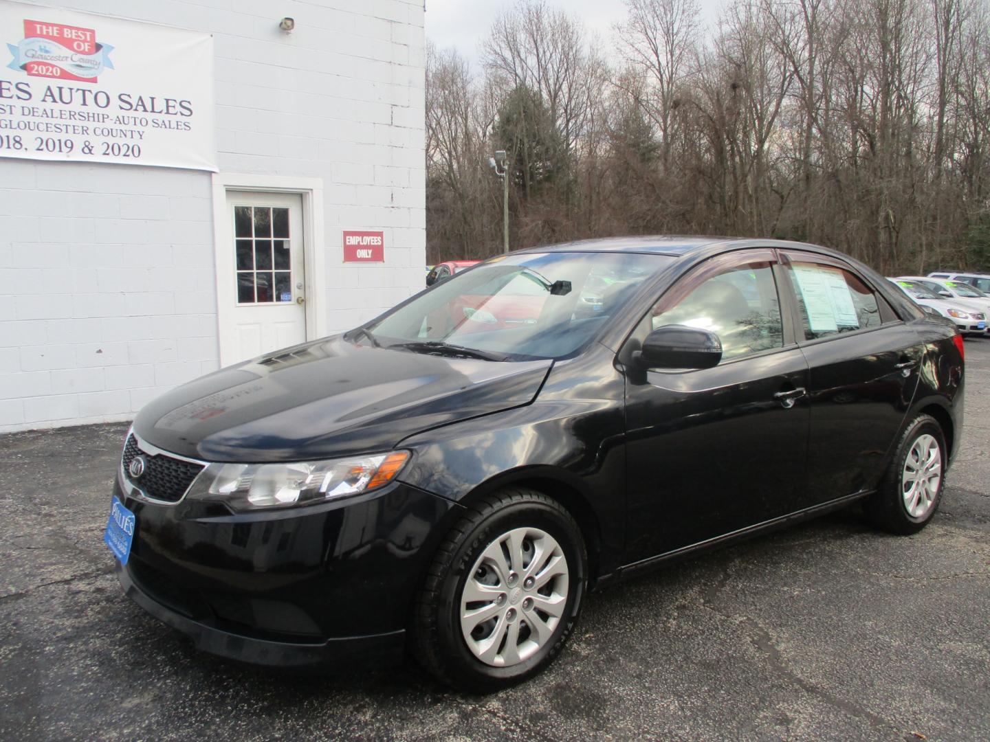 2012 BLACK Kia Forte (KNAFU4A28C5) , AUTOMATIC transmission, located at 540a Delsea Drive, Sewell, NJ, 08080, (856) 589-6888, 39.752560, -75.111206 - Photo#1